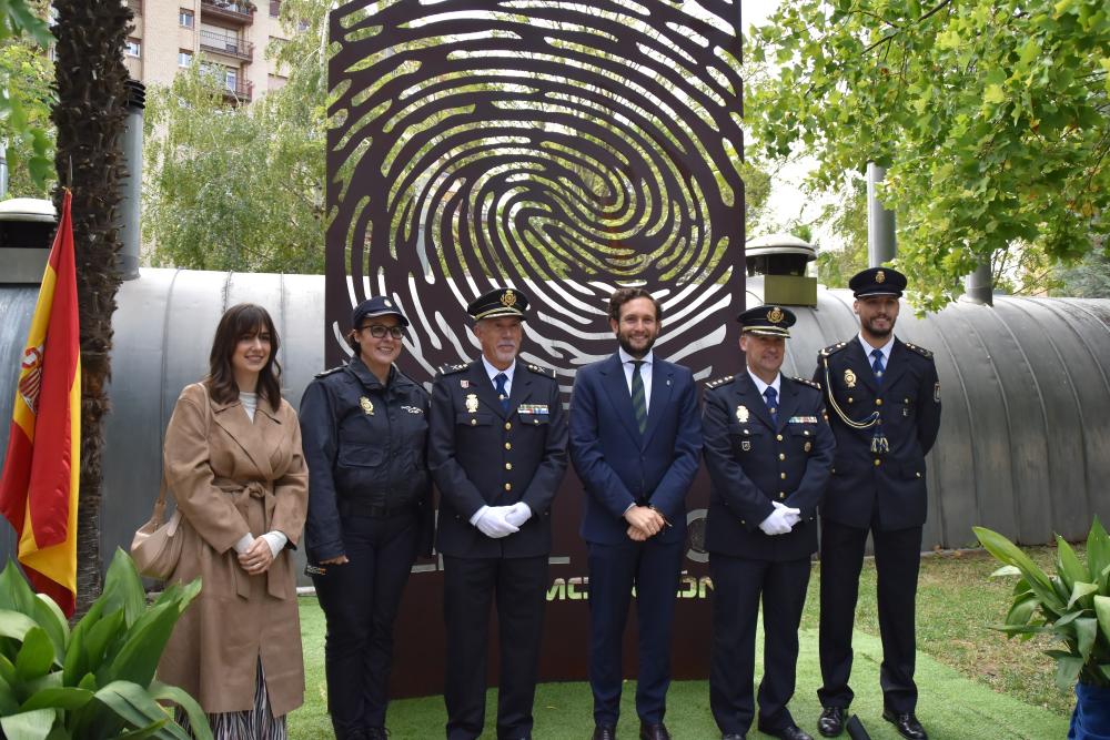 Imagen Monzón homenajea a la Policía Nacional por su 200 aniversario