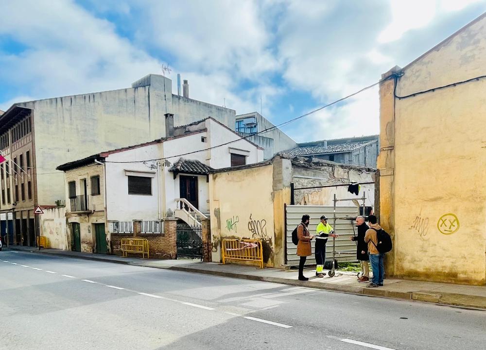Imagen Cinco nuevos murales en la avenida del Pilar recrearán la muralla de Monzón