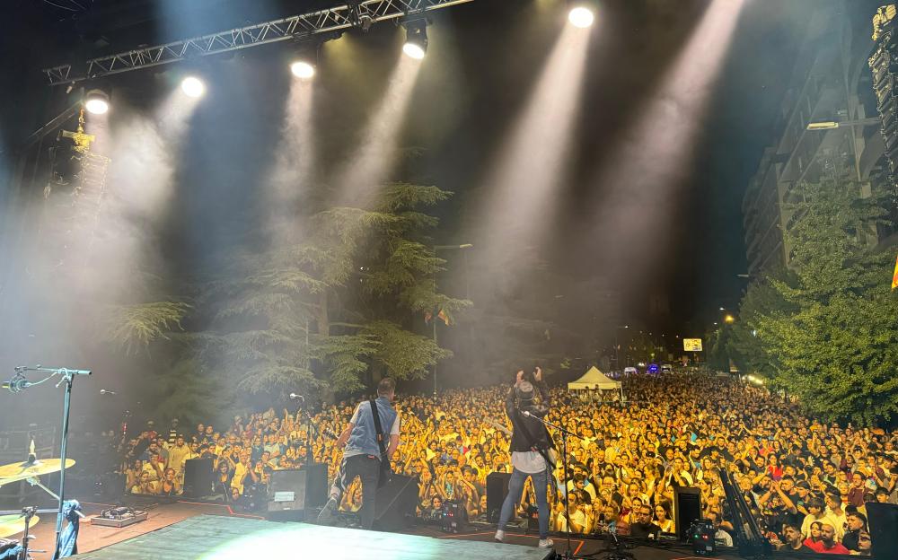 Imagen La Fuga actúa ante más de 6.000 personas en Monzón