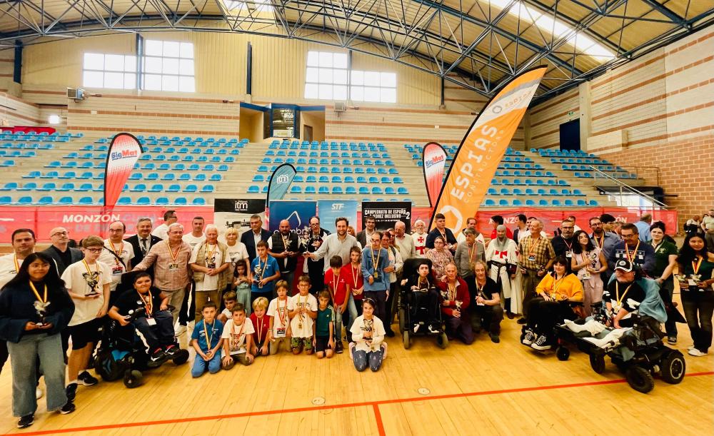 Imagen Antonio Hernando y Noemí Martínez campeones de España de Ajedrez Inclusivo