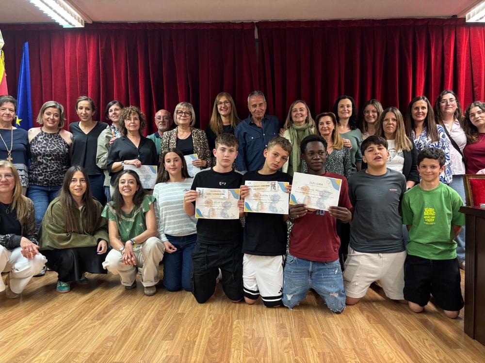 Imagen Monzón celebra la entrega de premios del I Concurso de Relatos Intergeneracional “Salud en Letras”
