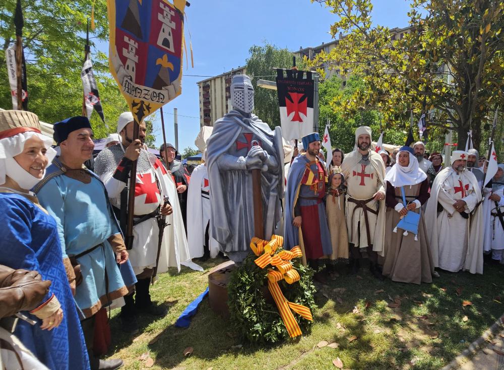 Imagen Multitudinario recibimiento al niño rey Jaime I