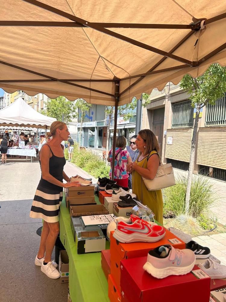 Imagen Remate final de las rebajas de verano del comercio de Monzón