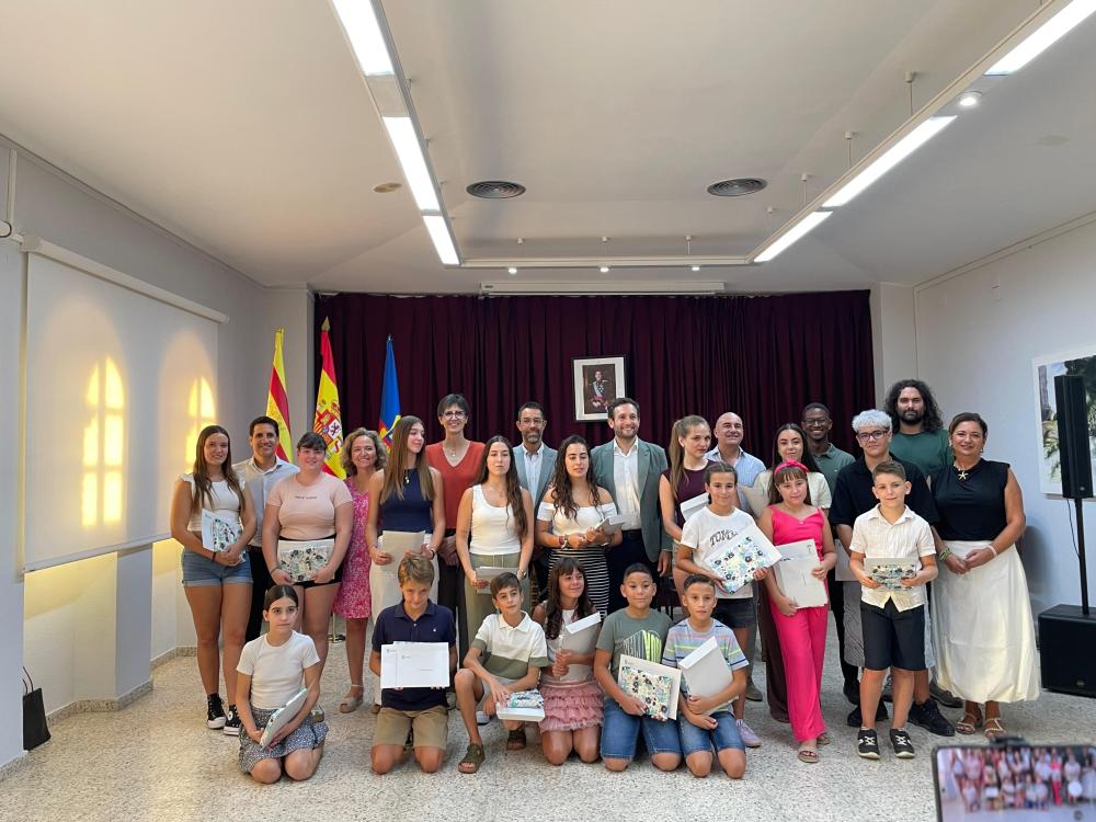 Imagen Presentación de las Zagalas, Zagal, Zagaletas y Zagaletes a la corporación