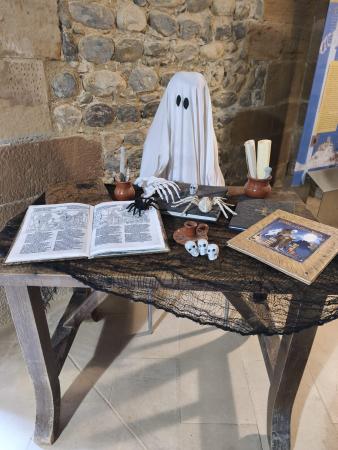 Imagen Nuevo juego en el castillo de Monzón para Todos los Santos
